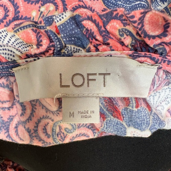 Loft Floral Ruffle & Button Top - Picture 6 of 7
